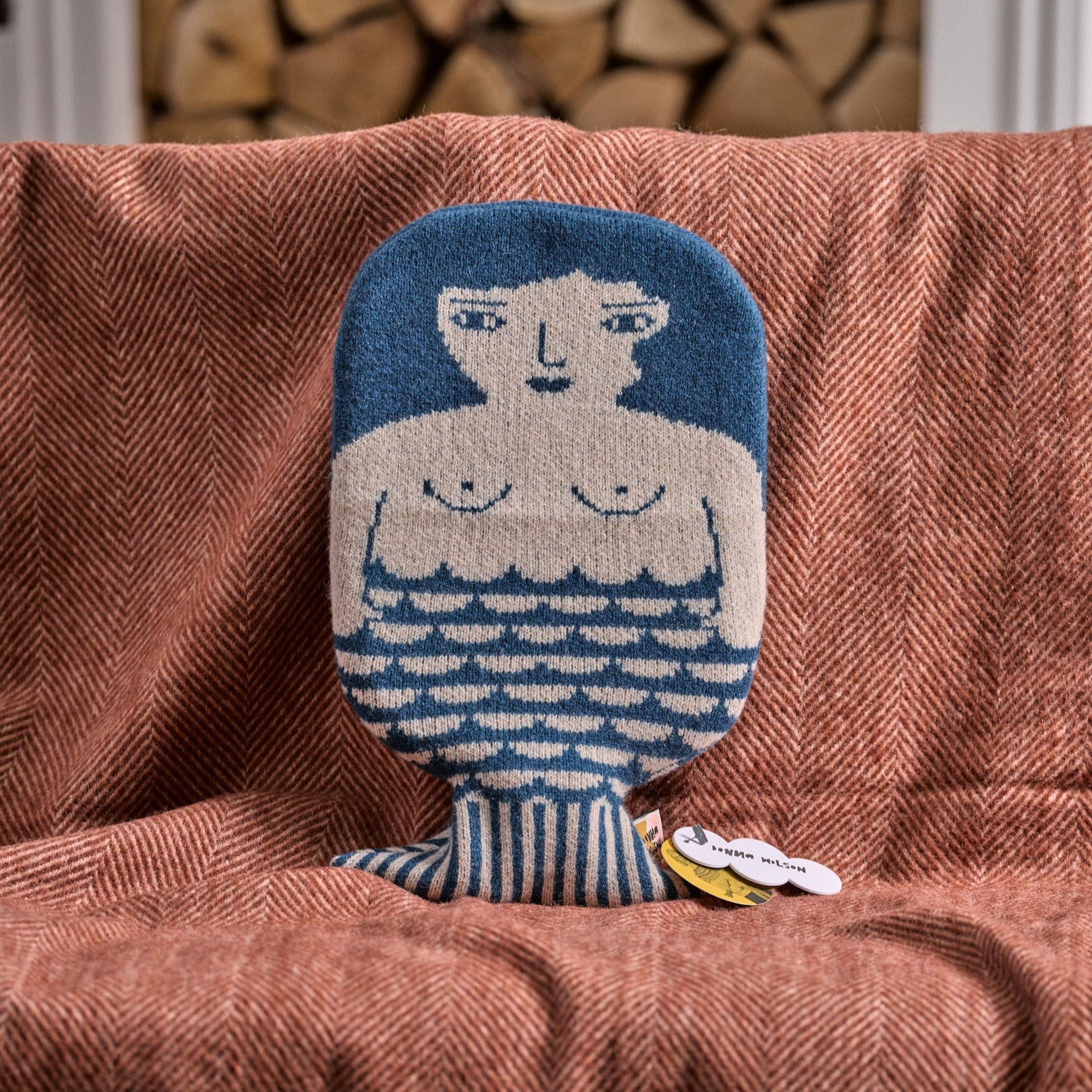 merwoman hot water