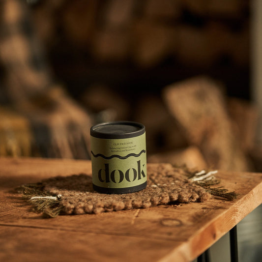 Dook Balancing Green Clay Mask with Spirulina and Rosemary