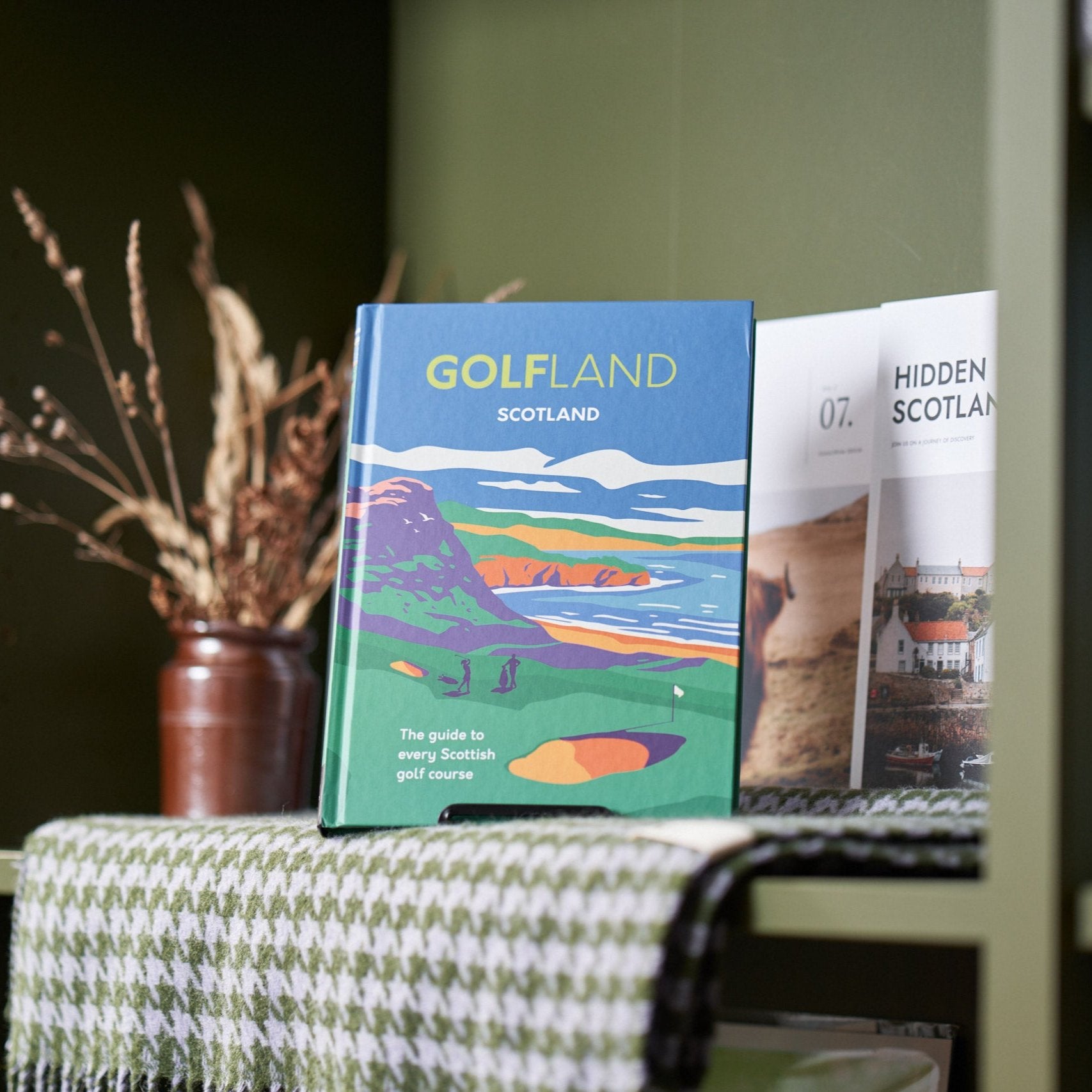 Golfland Scotland Book