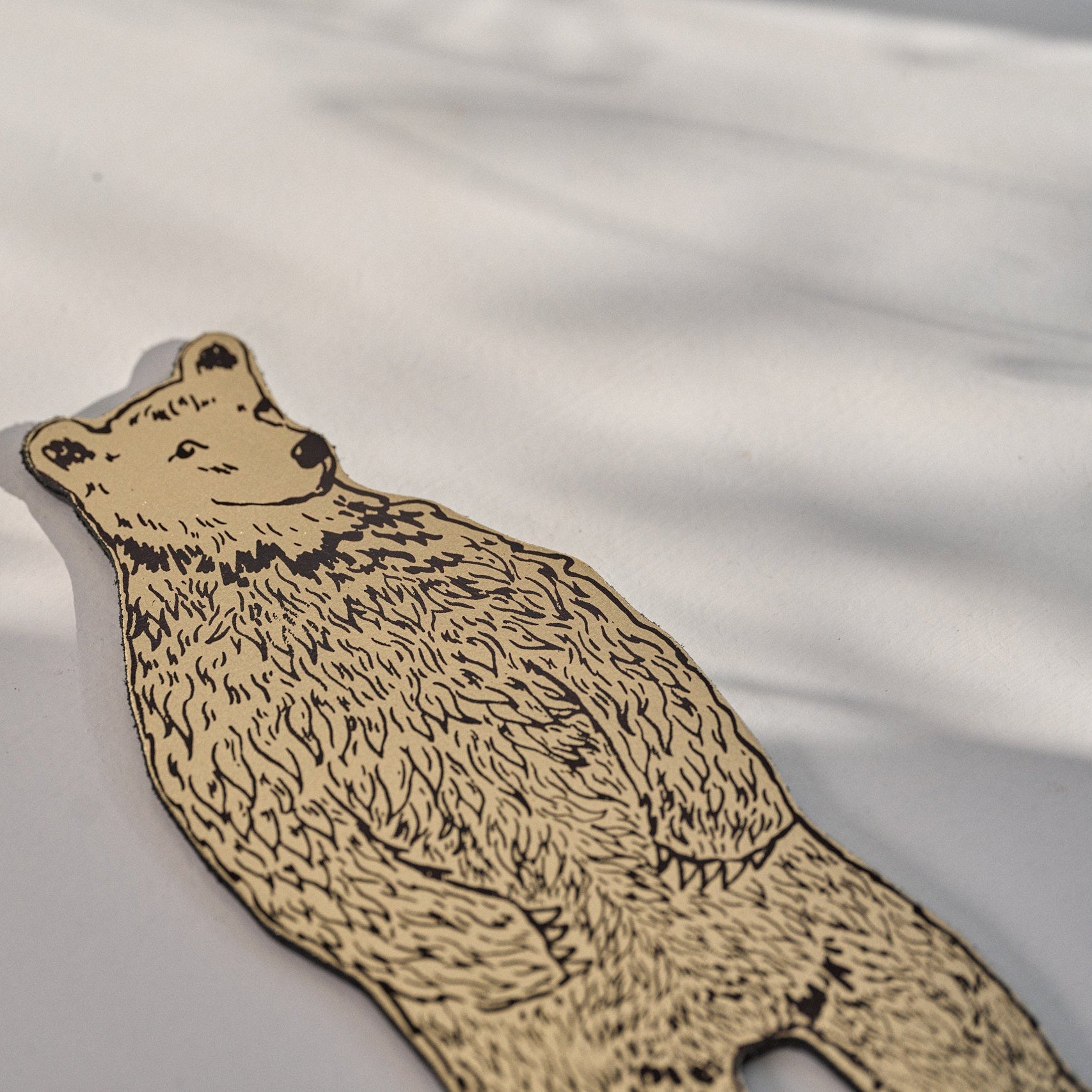 Ark Colour Design Bear Magnet In Gold