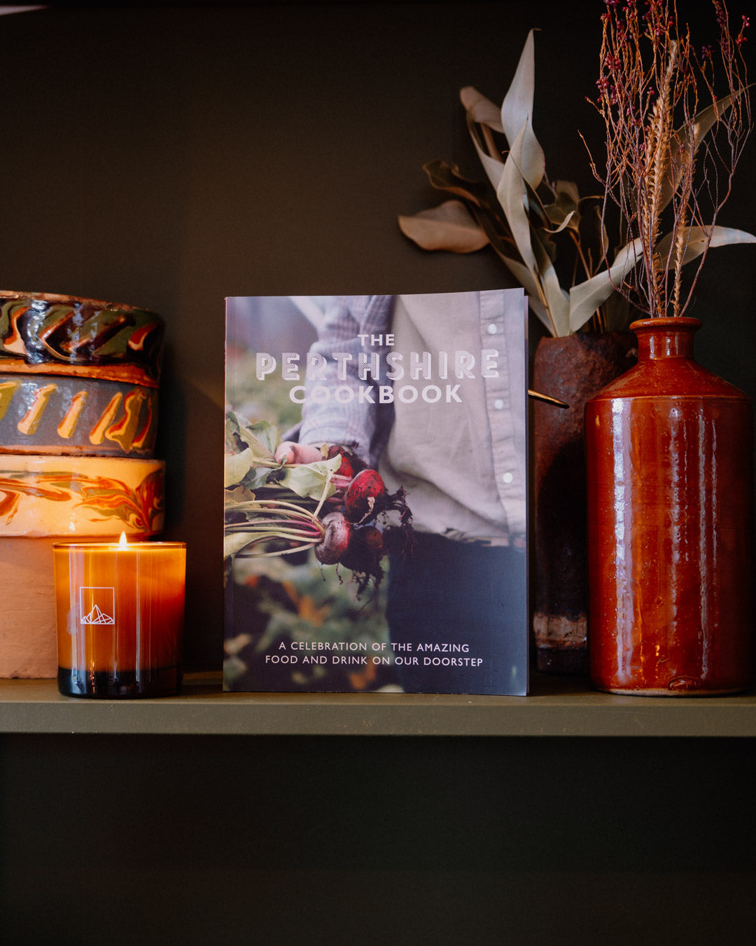 The Perthshire Cook Book : A celebration of the amazing food and drink on our doorstep